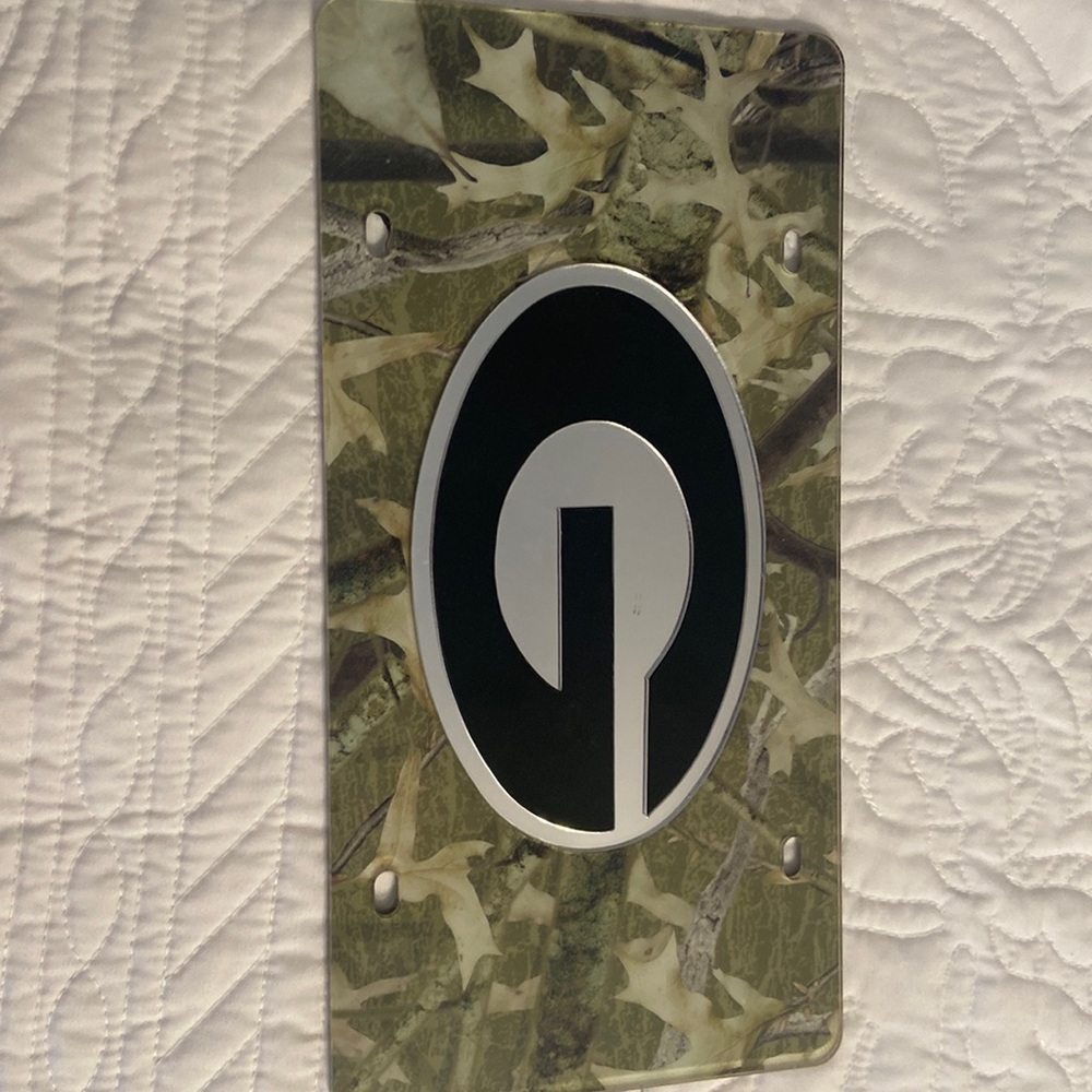 University of Georgia Bulldogs camo license plate